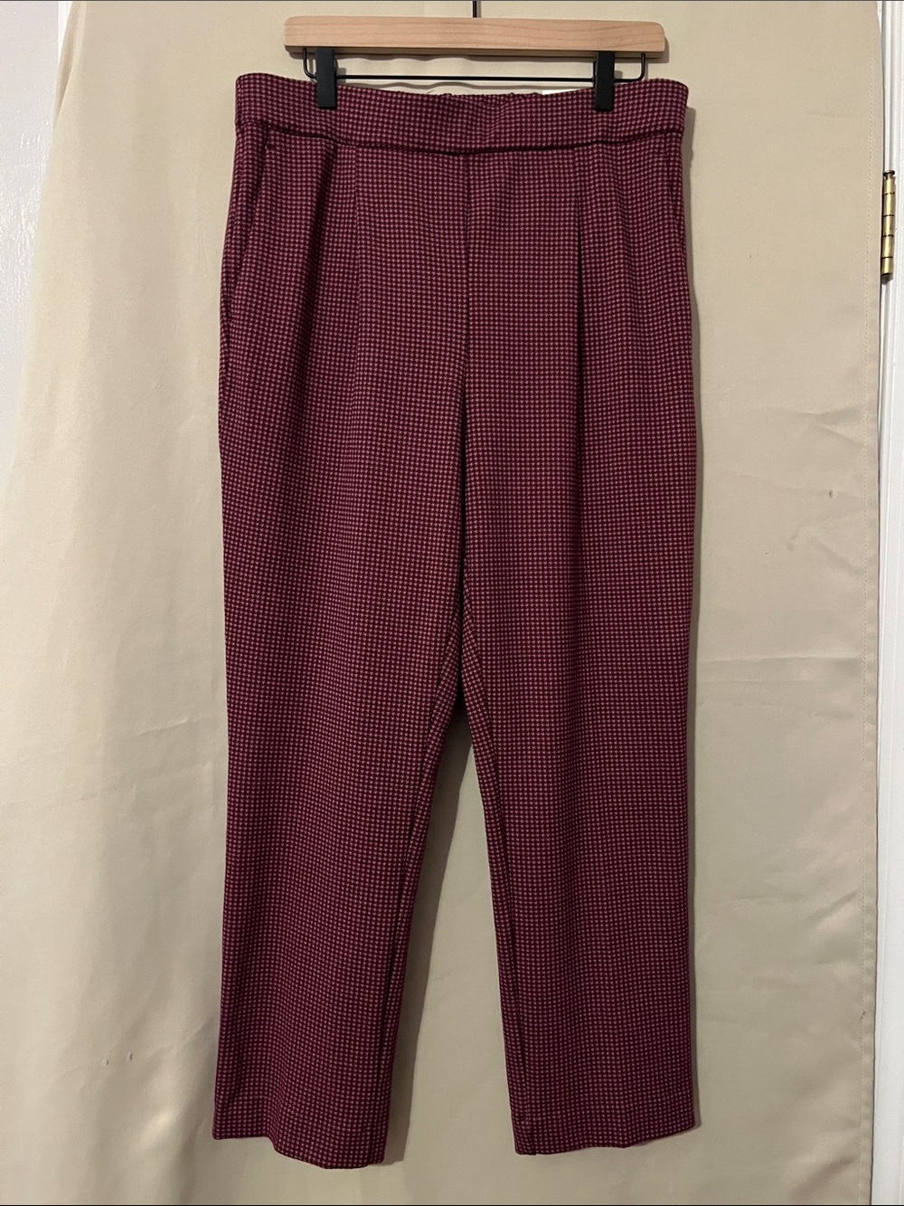Ann Taylor Burgundy Checked Straight-Leg Dress Pants